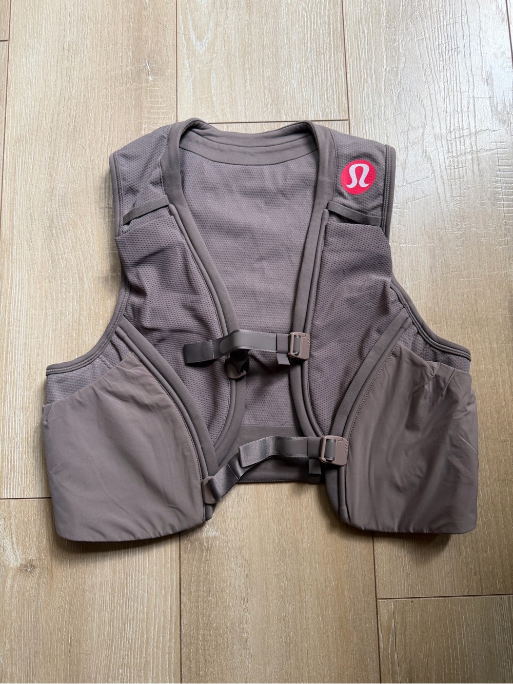 RARE Lululemon Further Running Vest